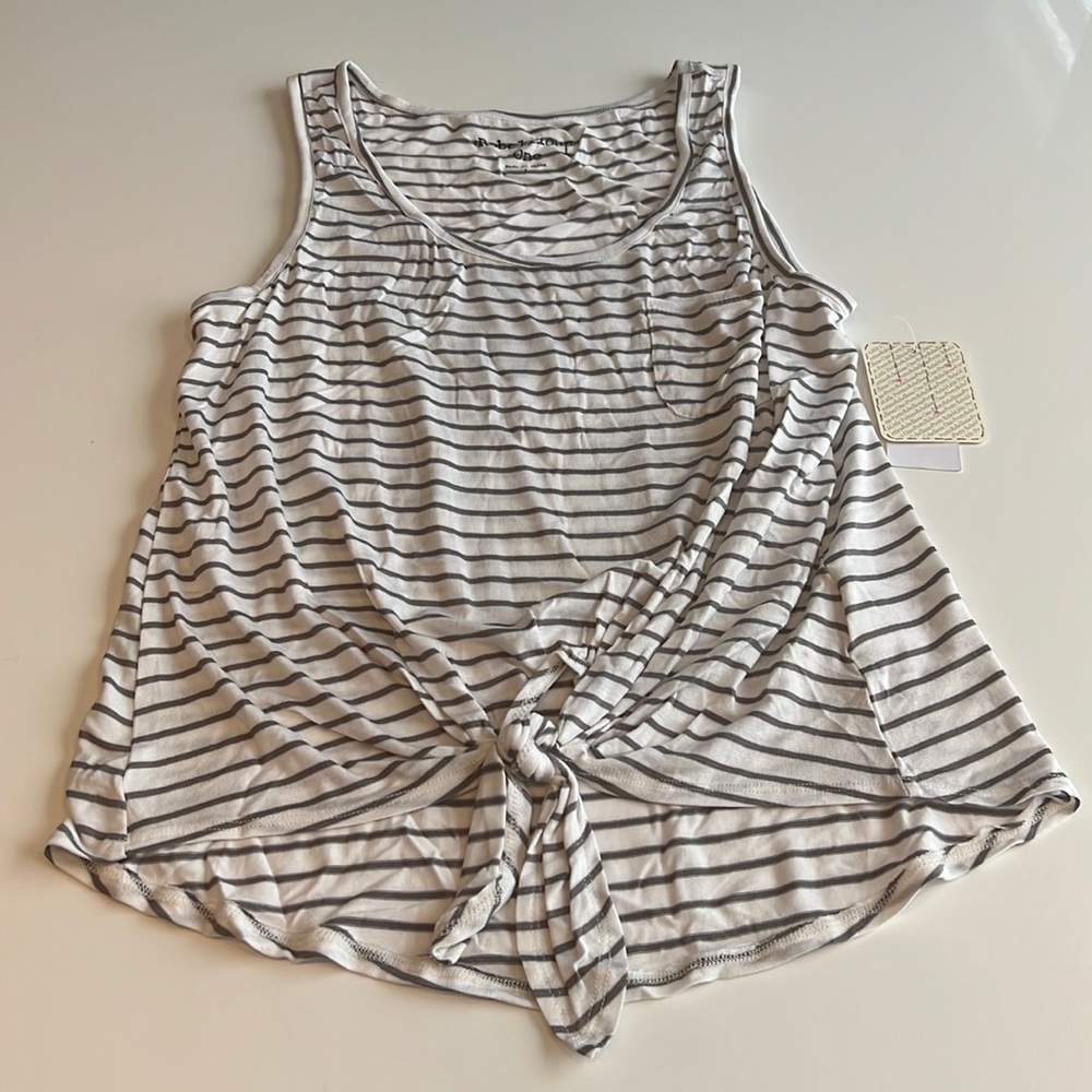 COPY - Rebellious one striped tank with knot detail